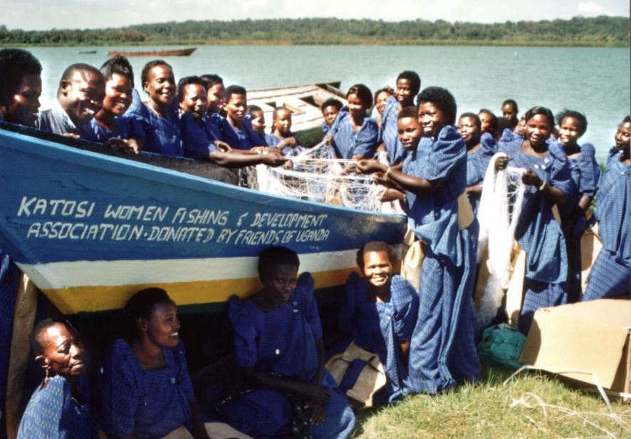 Die starken Frauen der Fischereigenossenschaft in Katosi an ihrer Invesition.